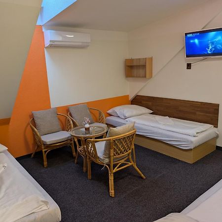 Pension Harcovna Frýdlant nad Ostravicí Esterno foto