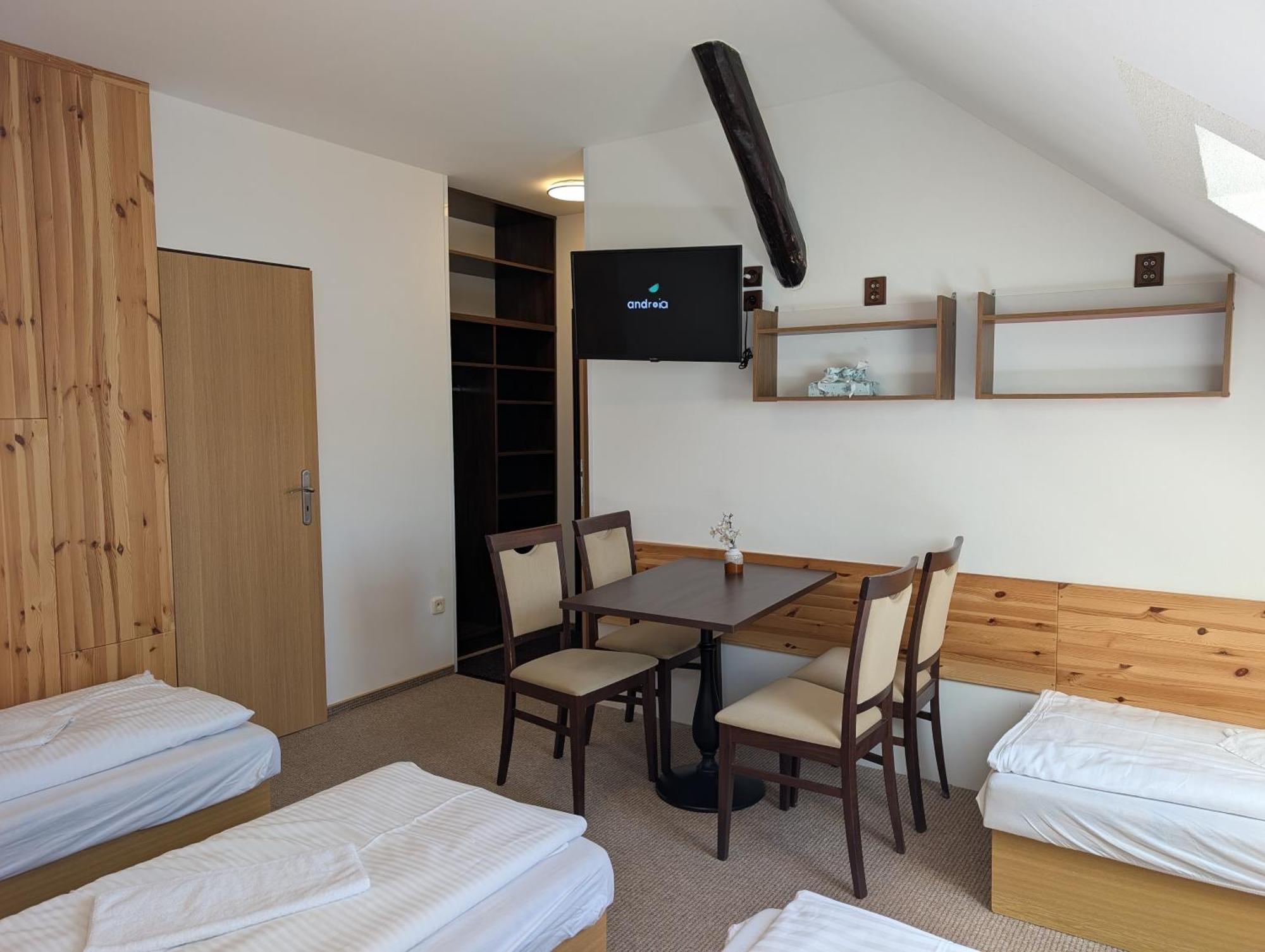 Pension Harcovna Frýdlant nad Ostravicí Esterno foto