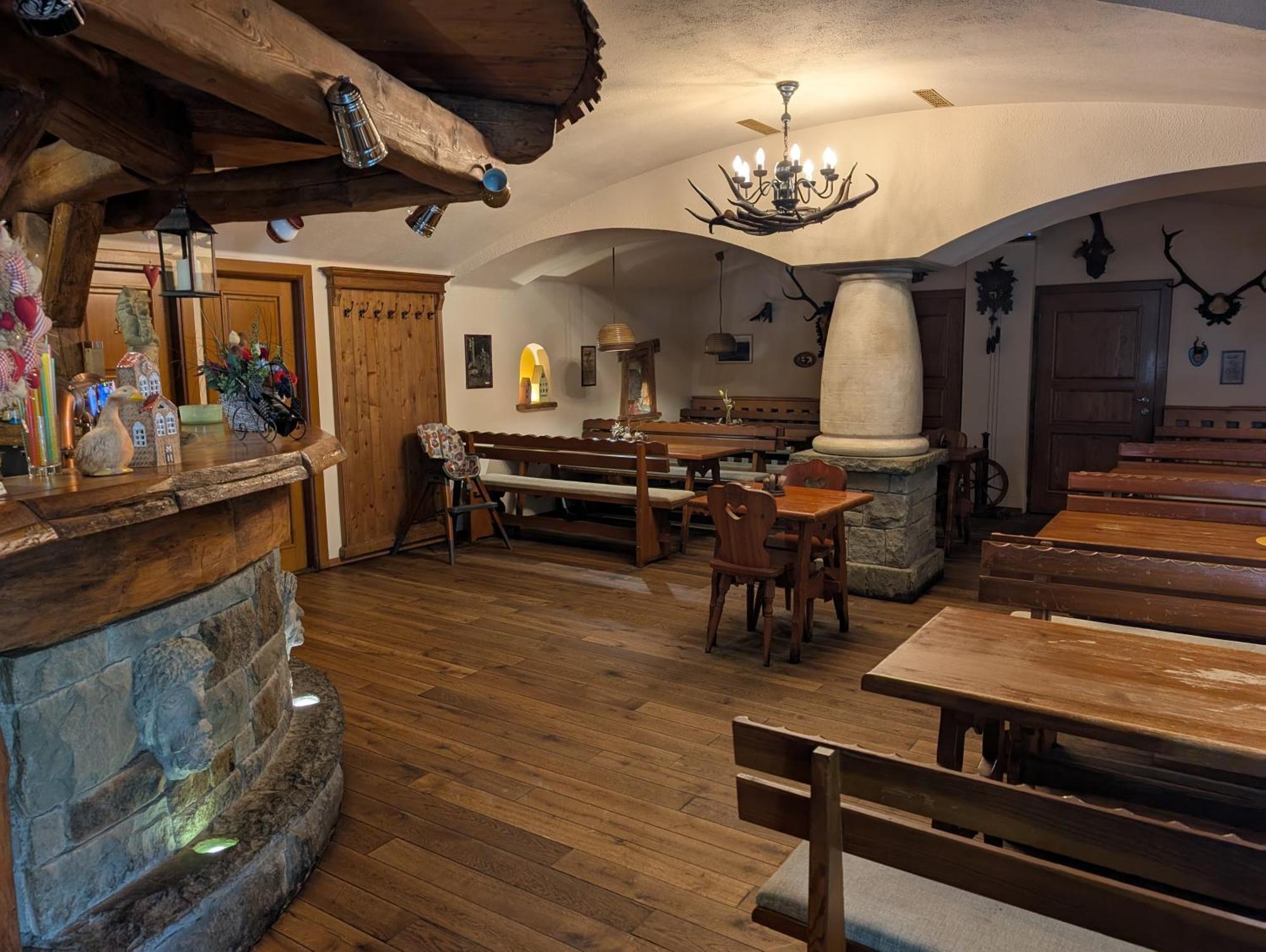 Pension Harcovna Frýdlant nad Ostravicí Esterno foto