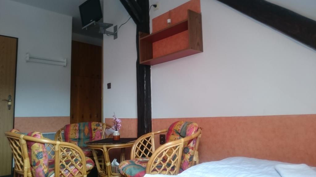 Pension Harcovna Frýdlant nad Ostravicí Esterno foto